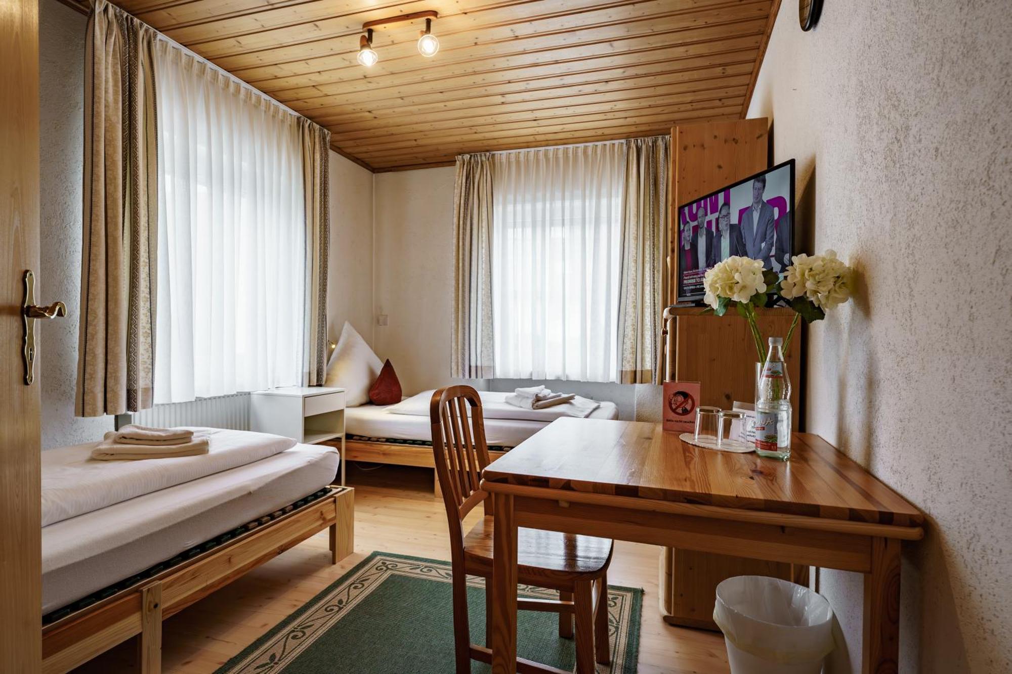 Landgasthof Ochsen Neresheim Luaran gambar