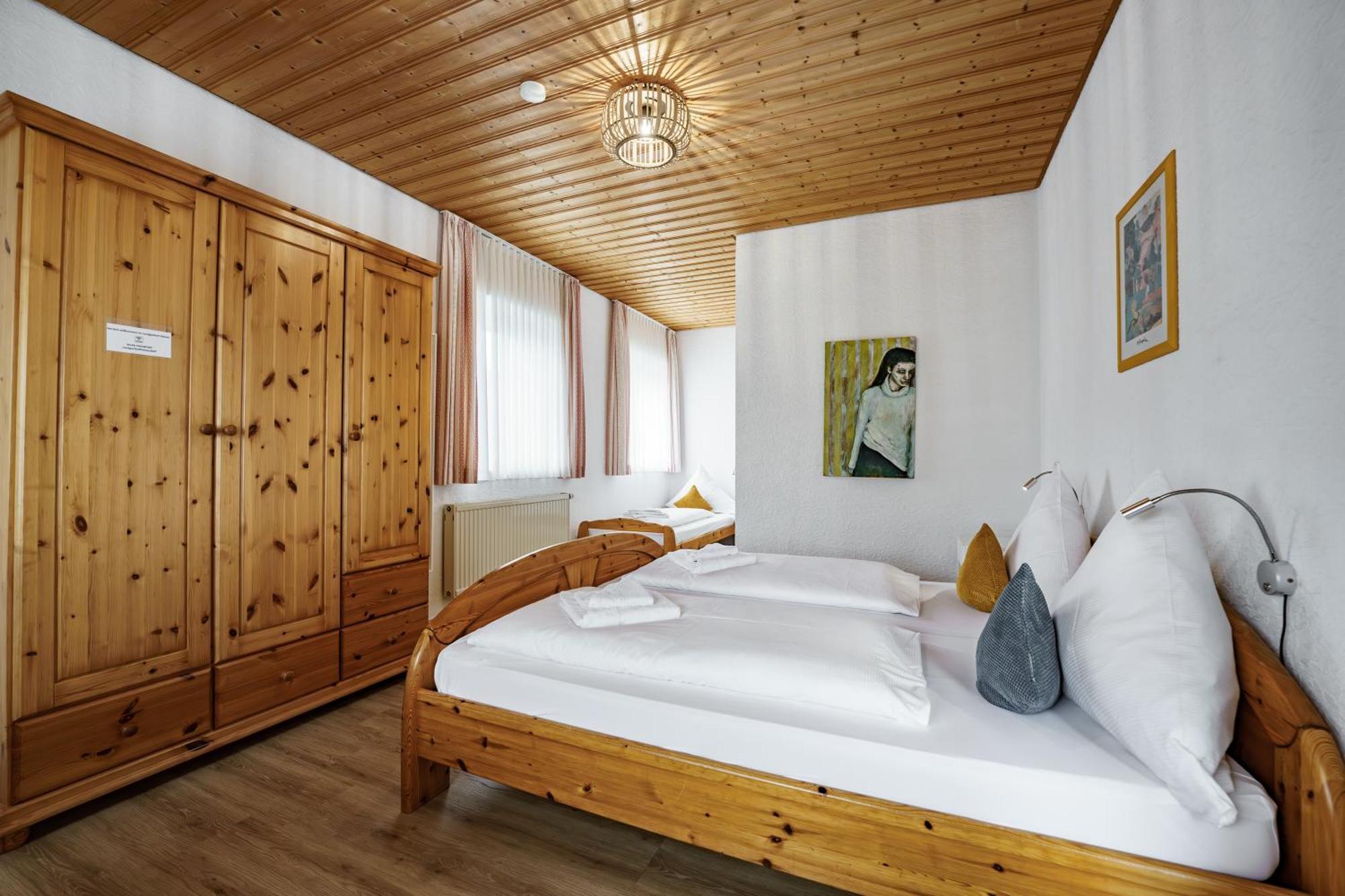 Landgasthof Ochsen Neresheim Luaran gambar