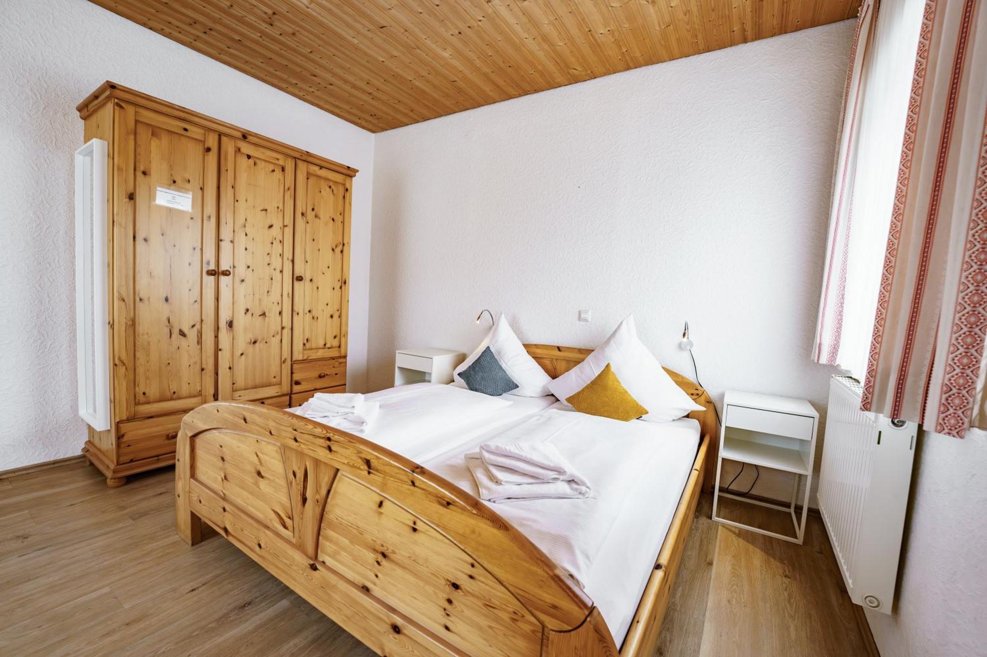 Landgasthof Ochsen Neresheim Luaran gambar
